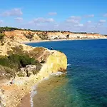 Apartamento Albufeira, With Terrace, Views, 5 Min To