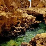 Albufeira, With Terrace, Views, 5 Min To Apartamento
