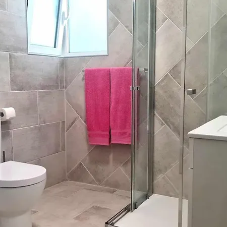 Apartamento Albufeira, With Terrace, Views, 5 Min To