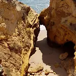 Albufeira, With Terrace, Views, 5 Min To Apartament