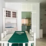 Albufeira, With Terrace, Views, 5 Min To Apartament *