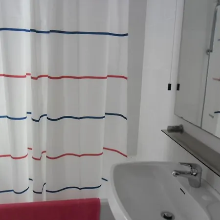 Albufeira, With Terrace, Views, 5 Min To Apartment Albufeira