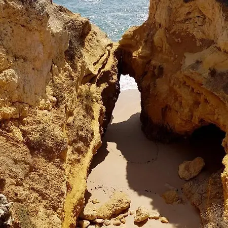 Albufeira, With Terrace, Views, 5 Min To Appartement