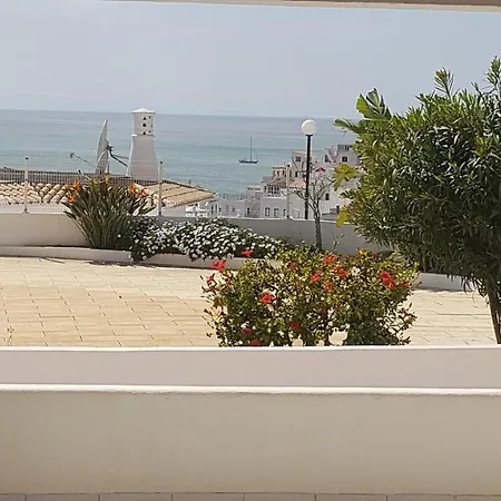 아파트 Albufeira, With Terrace, Views, 5 Min To 알부페이라